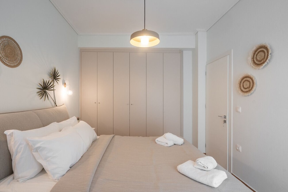 LIV - Trendy Athenian Apartment in Pagrati