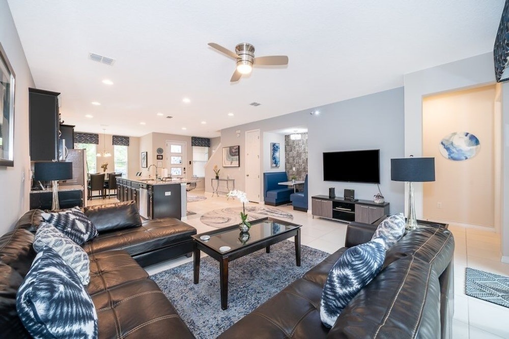 New! Modern Townhome Near Disney! Splash Pool, Resort W/waterpark-8206sa 3 Bedroom Townhouse