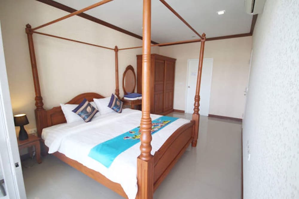 At Sea Condo