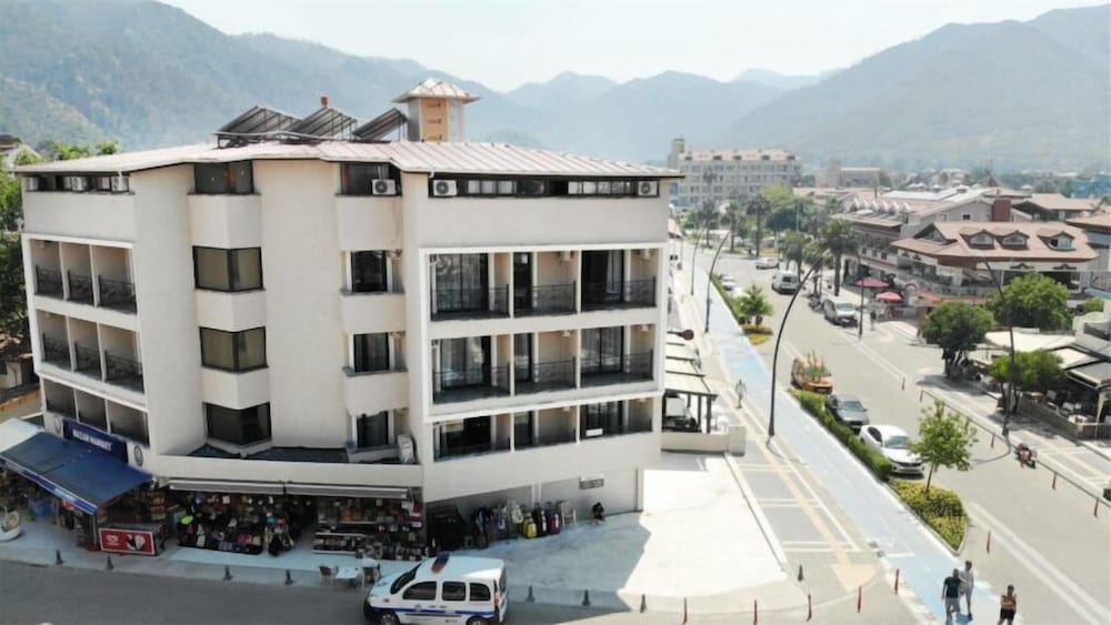 Emilia Hotel view 5