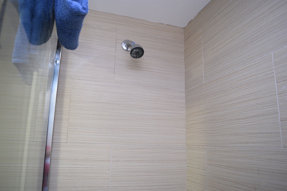 2 Bed 2 Bath in Studio City
