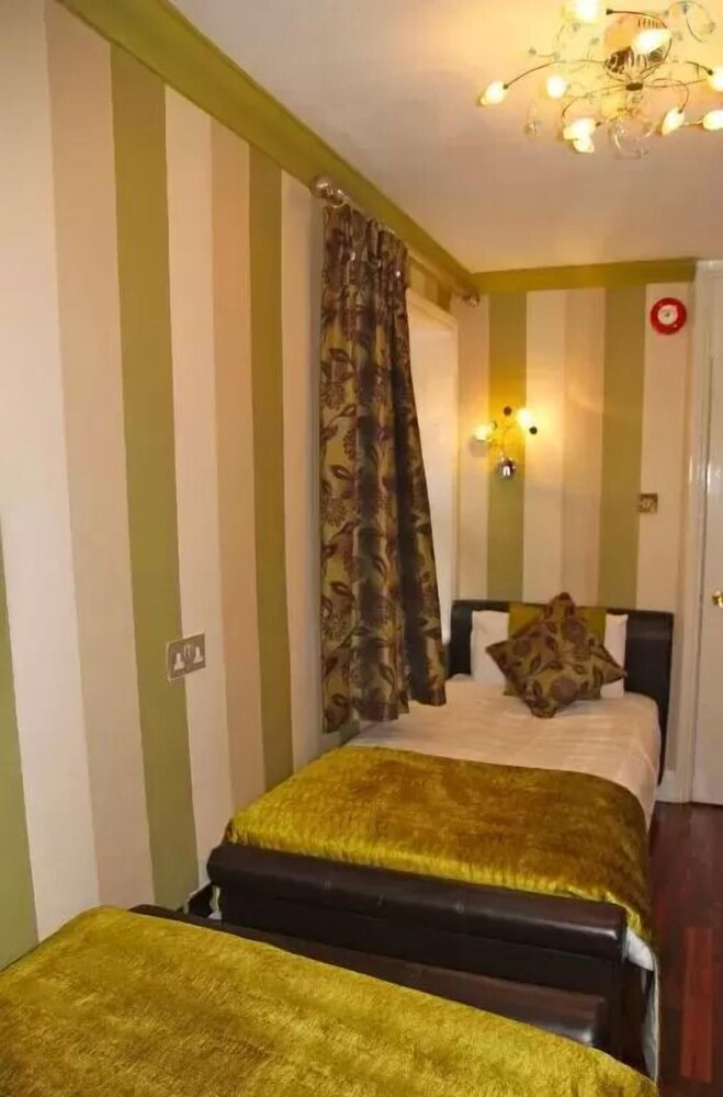 Crompton Guest House, photo 32