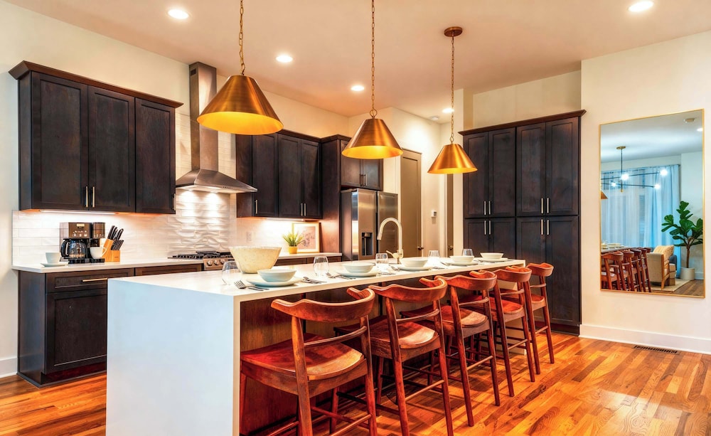 Luxury Retreat Double Rooftop Deck Game Room