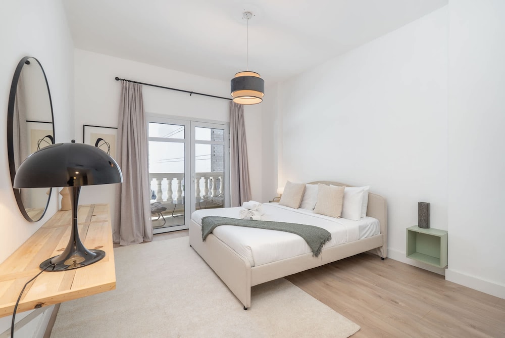 Stylish and Spacious Apartment in Vibrant JVC Dubai
