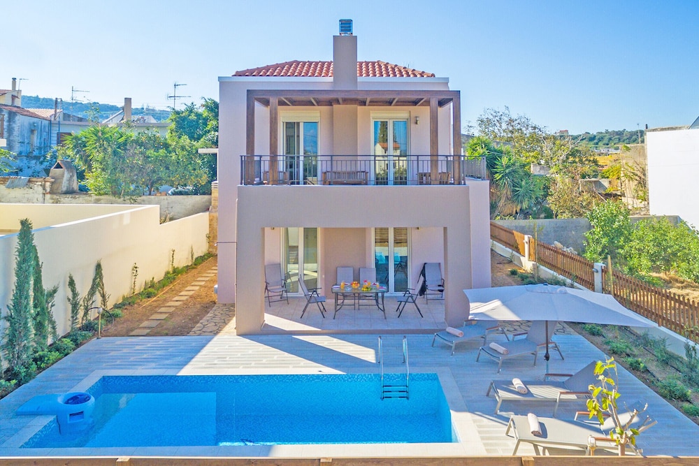 Aphrodite Villa
