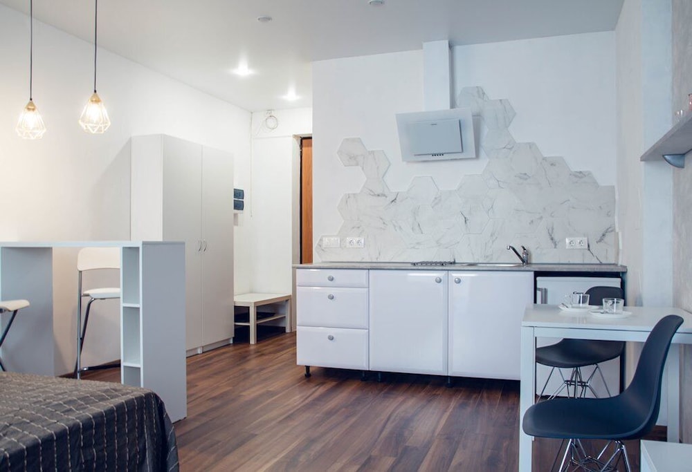 Apartment Etazhydaily Centr