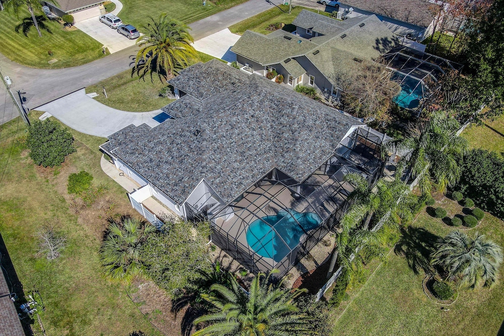 Luxury Retreat With Pool in Palm Coast