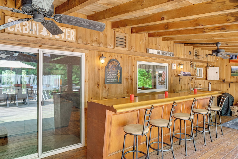 Home w/ Outdoor Entertainment Area in Ashland!