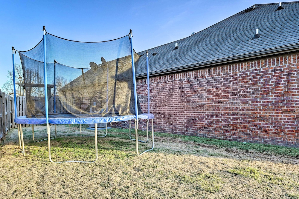 Elegant Vacation Rental w/ Private Yard!