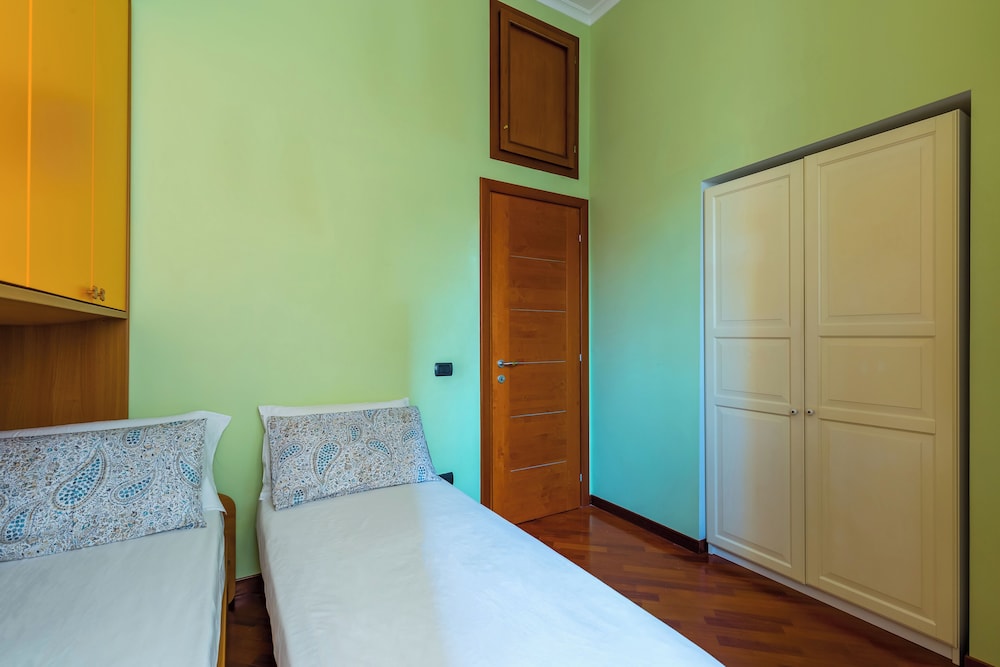 Montesanto Apartment by Wonderful ltaly