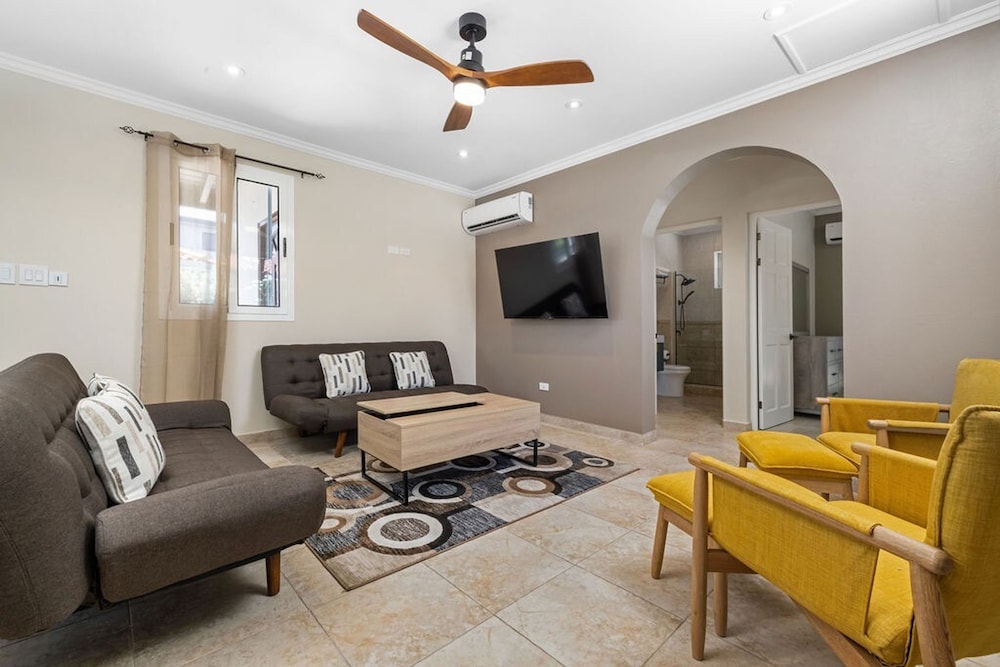 Luxury Noord 3 2 Villa - W Private Saltwater Pool