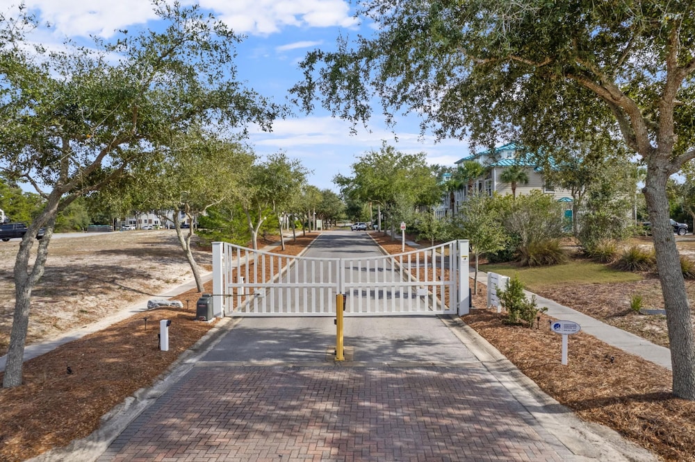 30A Beach House - Blue Marlin