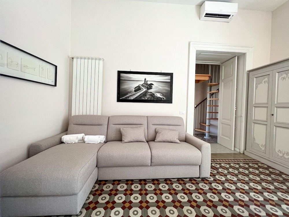 YourHome - Chiara's Apartment Sorrento 2
