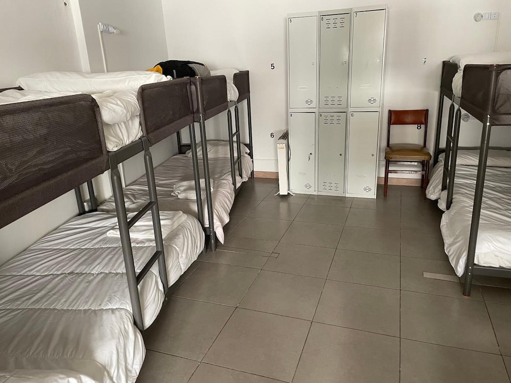Albergue Pension Rossell