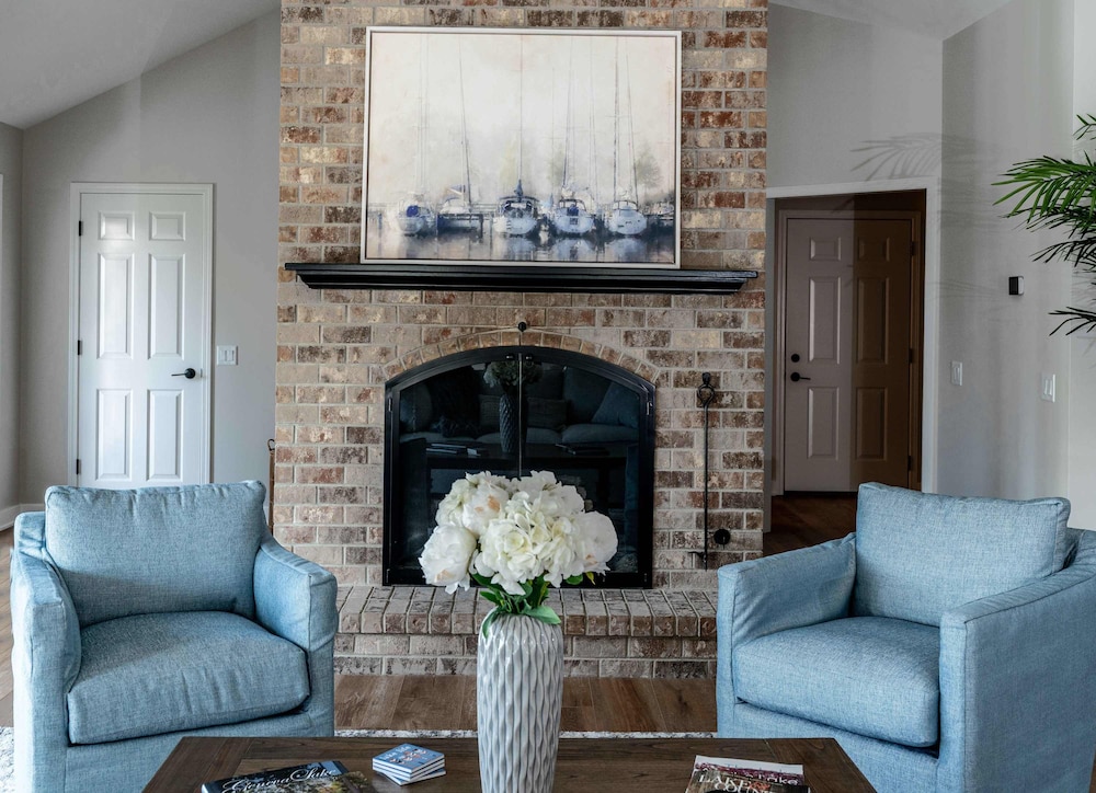 Tranquil Family Retreat - for 10!