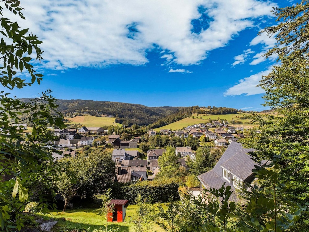 Ruhiges Apartment in Schwalefeld mit Garten