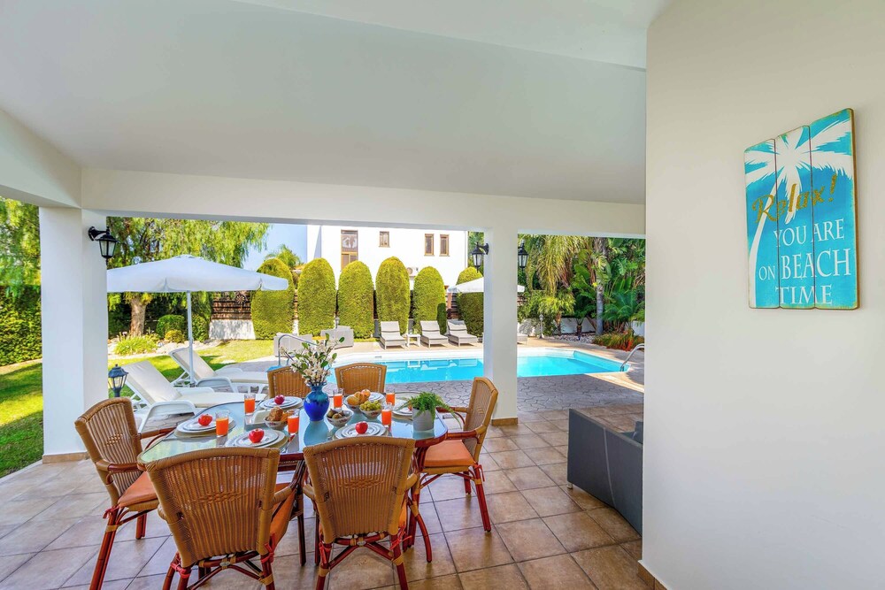 Villa Relax Latchi