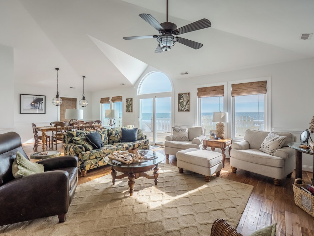 C-Maid by Topsail Realty