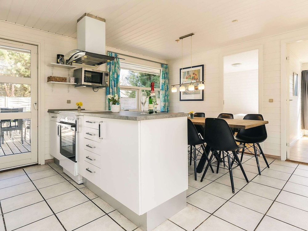 4 Star Holiday Home in Vaeggerlose