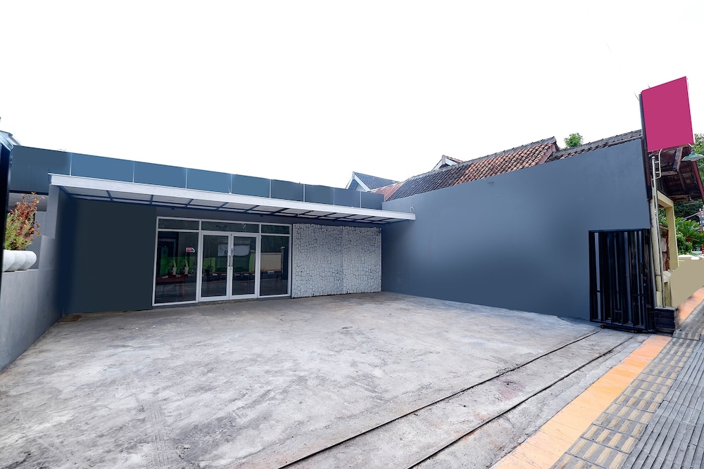 Perdana Kasih Hotel Klaten