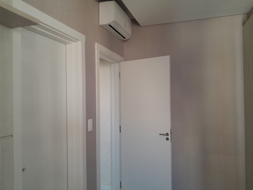 Apartment Sea View 500 m From the Beach Roo0401