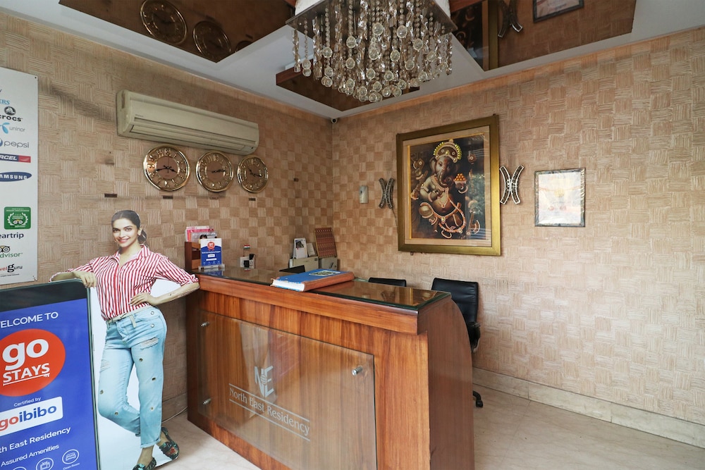 Lobby & Reception