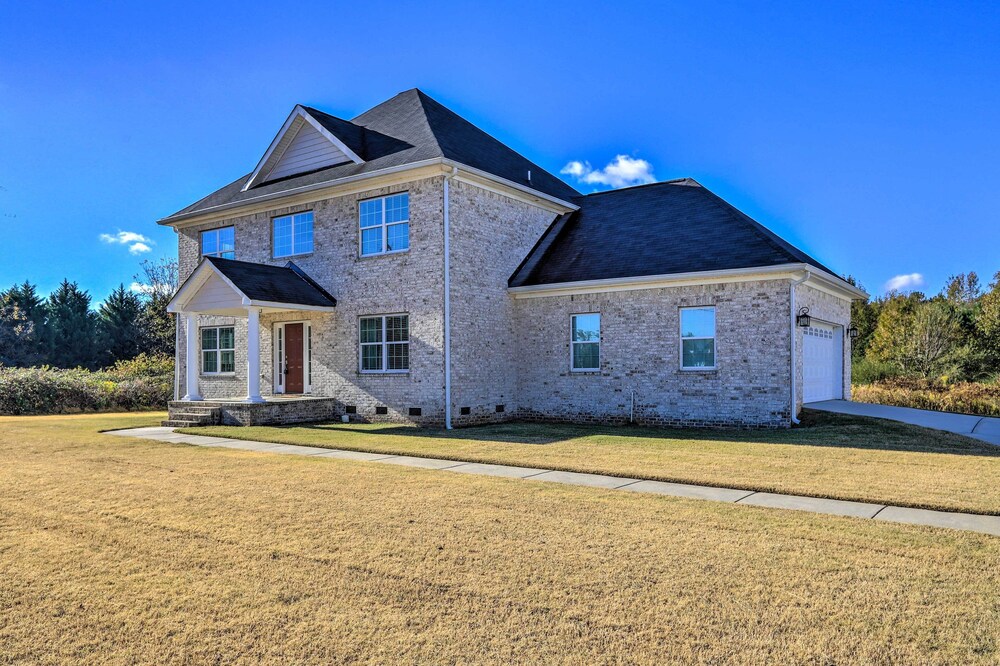 Forsyth Vacations - Jackson Getaway  Yard, 4 Mi to High Falls SP - Property Image 1