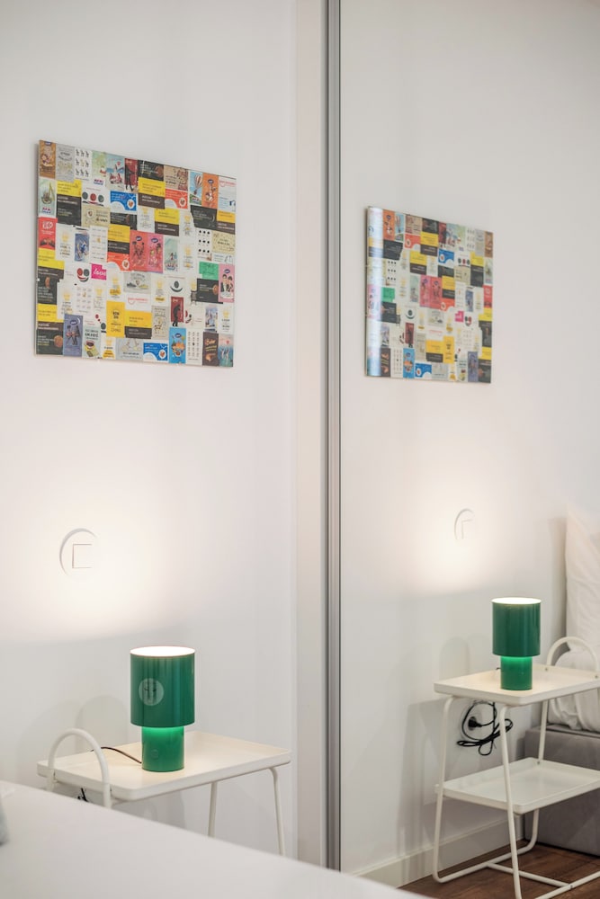 Liiiving - Warm Vintage Apartment