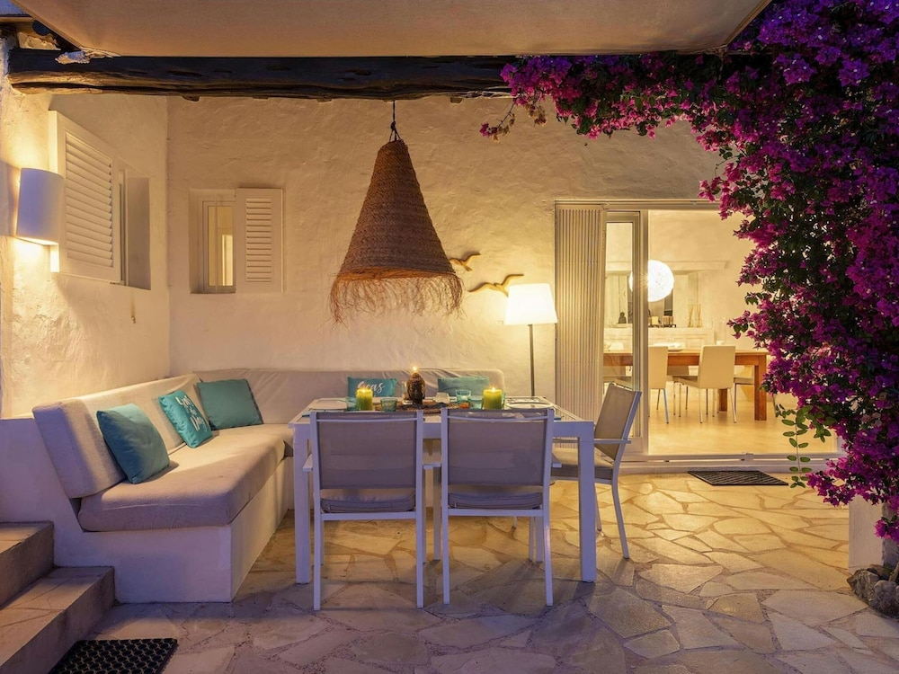 Holiday Home With Outdoor Barbecque
