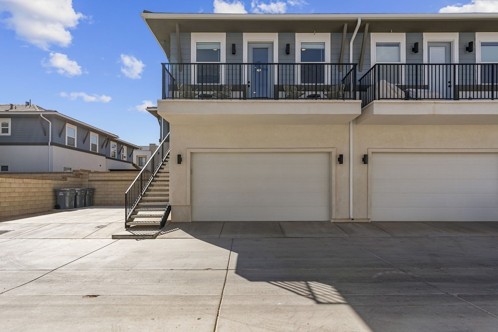 Southwest Getaway 6 Bedroom Home