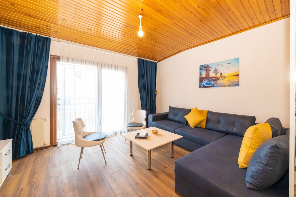 Opera House Otel - Image 57