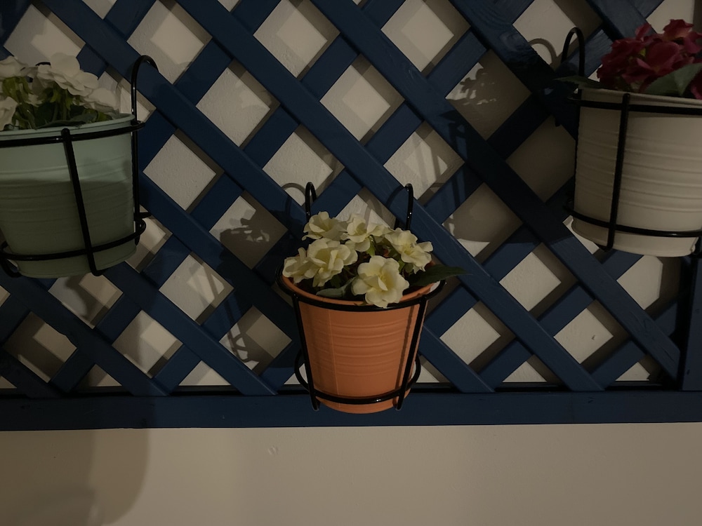 Dedes Apartments