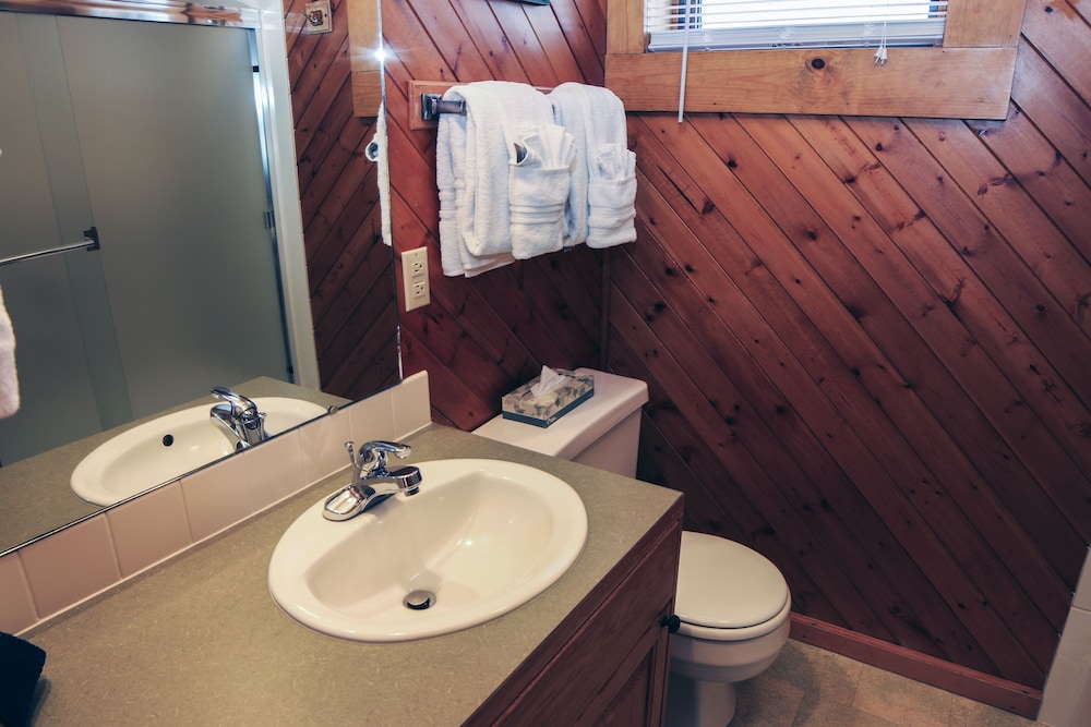 Sunnyside Knoll: 8 1 Bedroom Cabin - Property Image 6