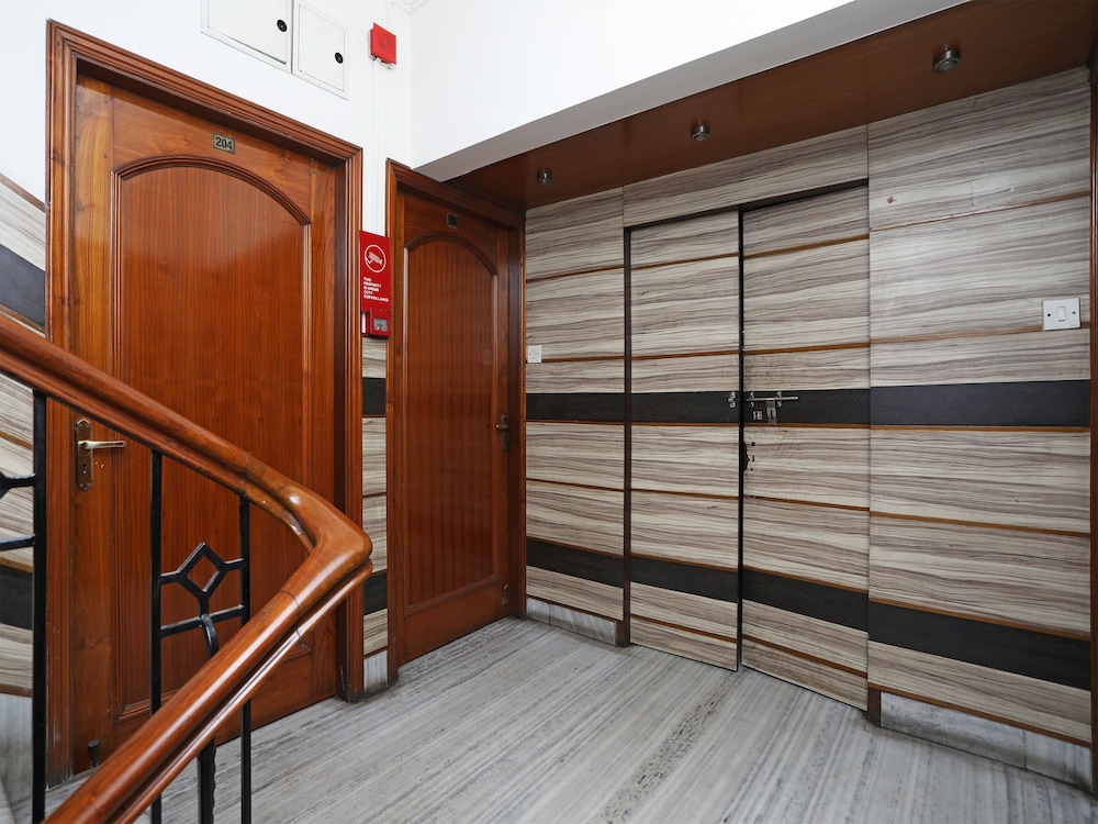 OYO 3380 Gallery Inn