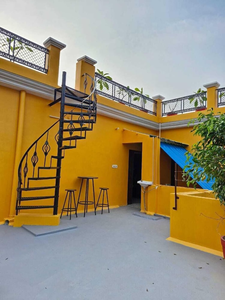 TNC Lucknow by The Nomad Cave Hostel