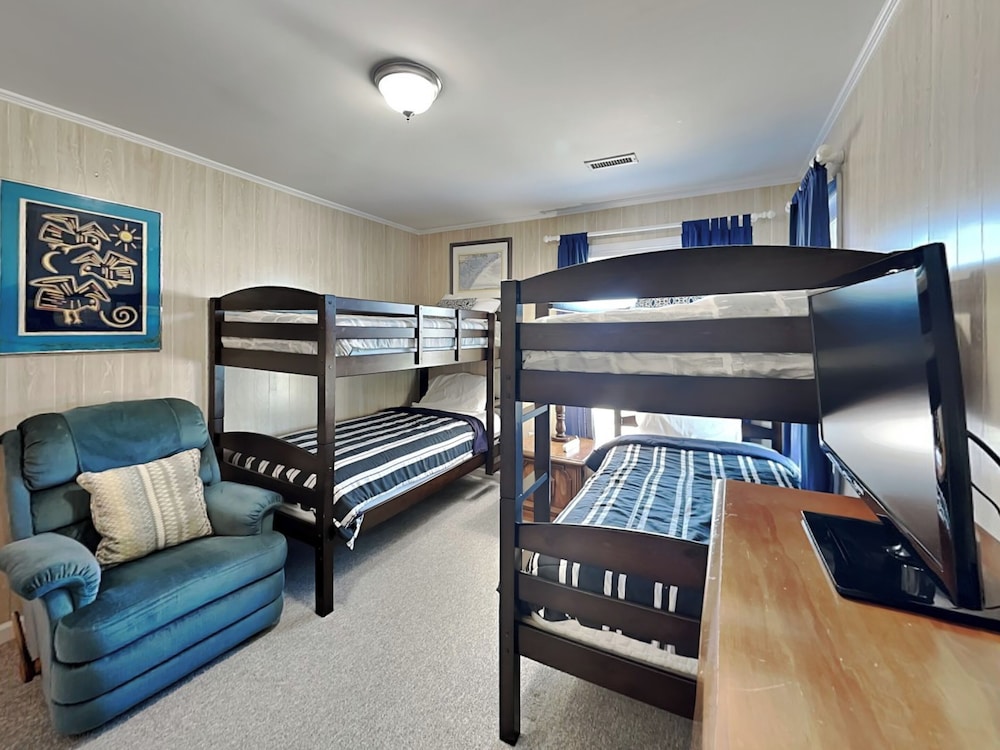 Loony Dunes by Topsail Realty