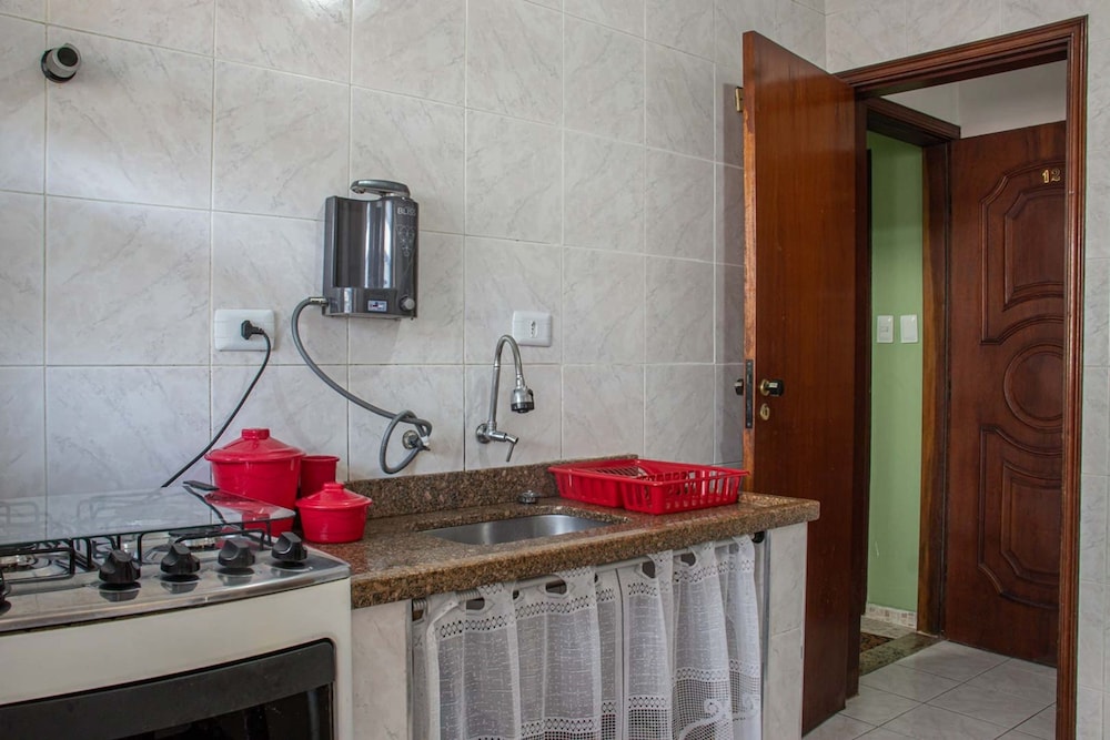 Apartamento Pet Friendly c Garagem a 400m da Praia