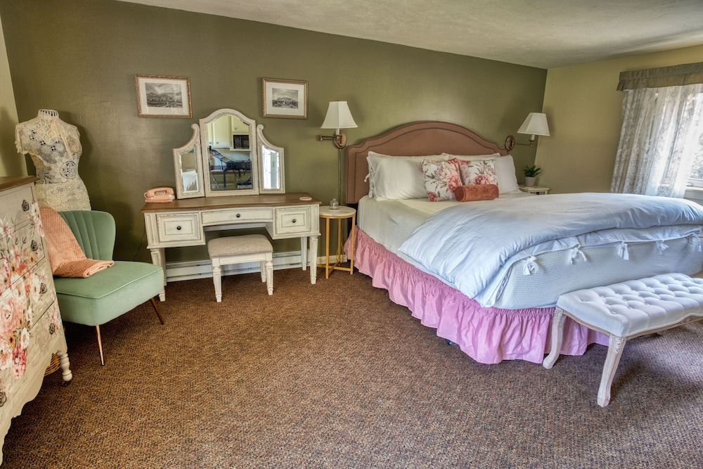 Ashland Vacations - Country Willows Inn and Estate - Property Image 39