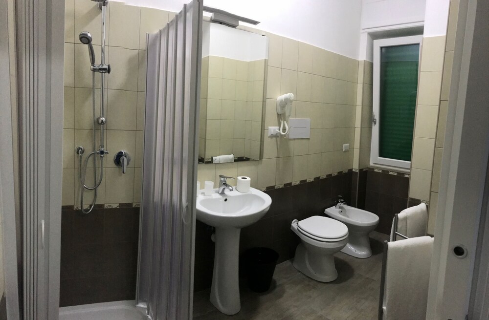 B&B Mast en Salerno — bathroom