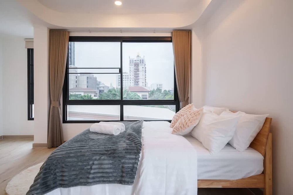 Ayas Retreat - Muji Ekkamai Pool Villa With 4 Bedrooms