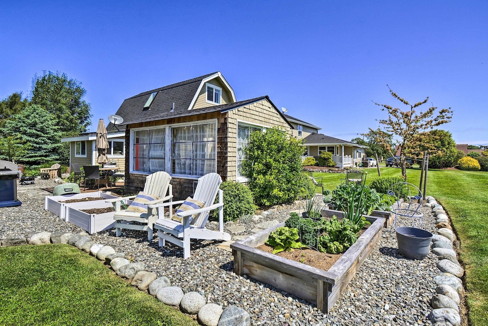 Dreamy Sequim Cottage Near Olympic Natl Park view 5