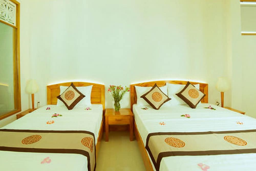 Riverside Plum Garden Homestay