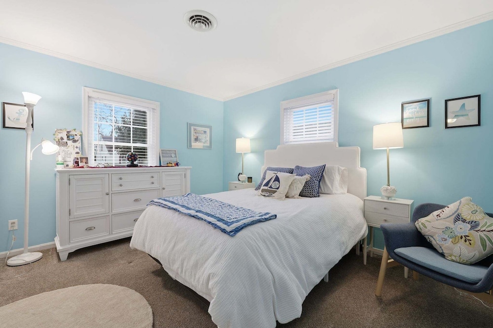 Minutes To Rehoboth Beach And Lewes Beach 3br Home 3 Bedroom Home