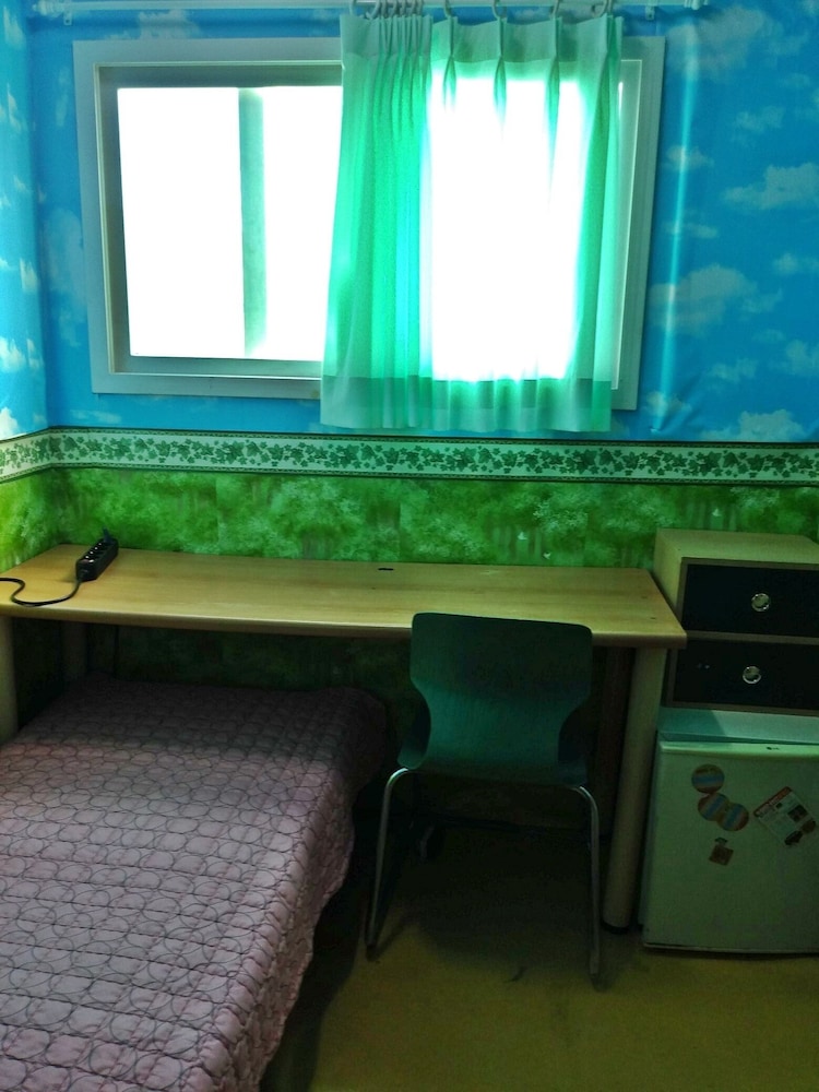 Photo 7
