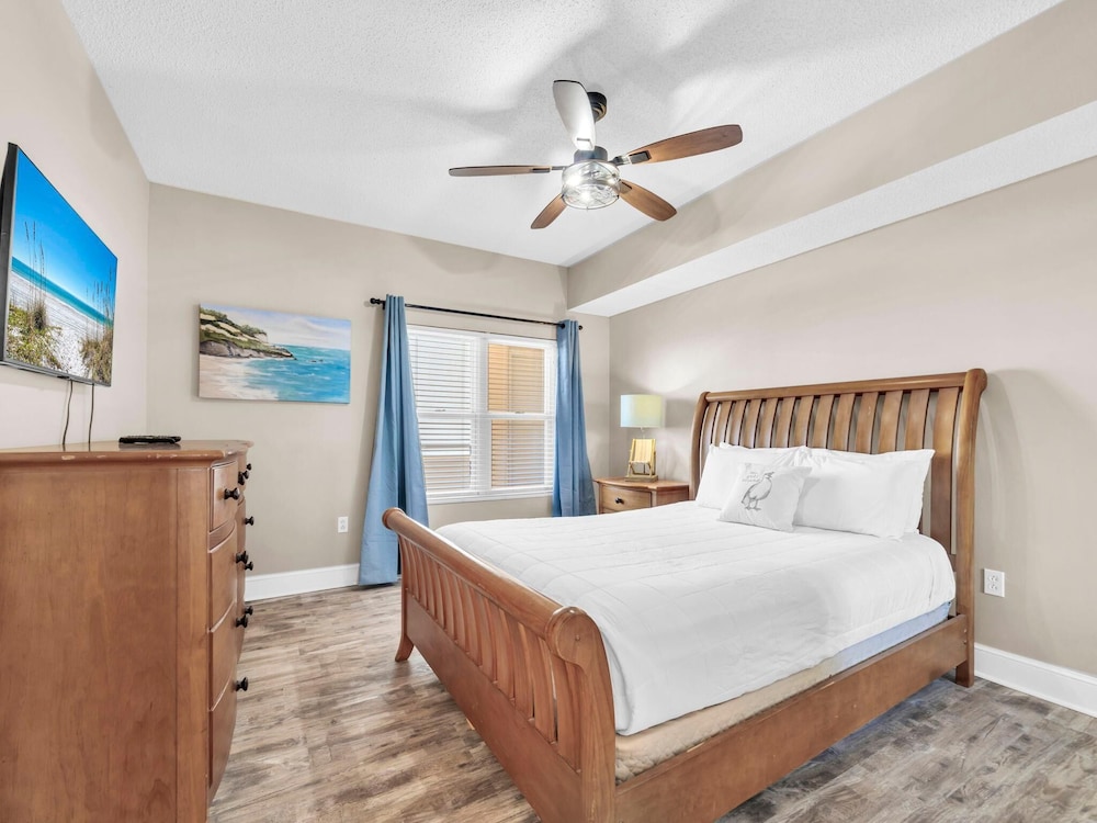Majestic Beach Towers 2-1608
