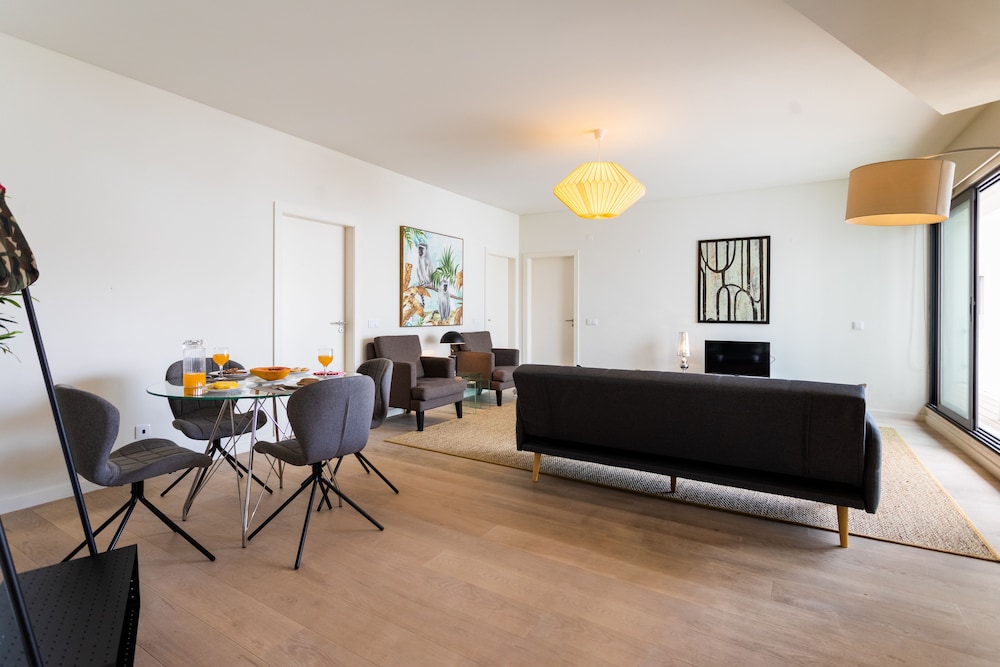 Santa Catarina Superior Apartments by linc