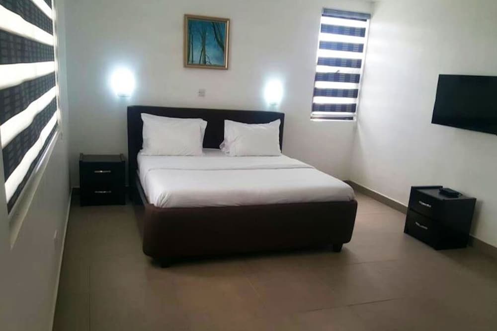 Gemini Place Apartments