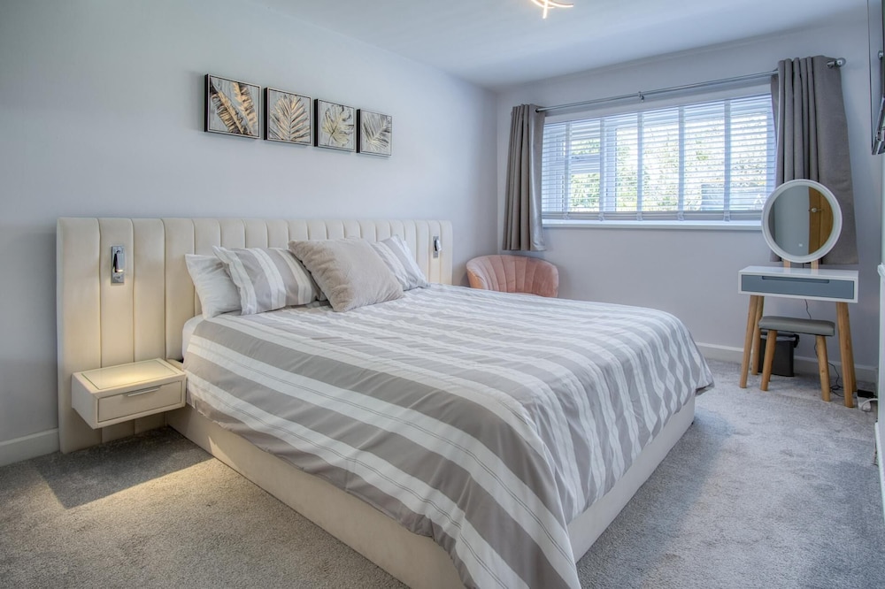 Hazeley - 3 Bedroom Holiday Home - Begelly