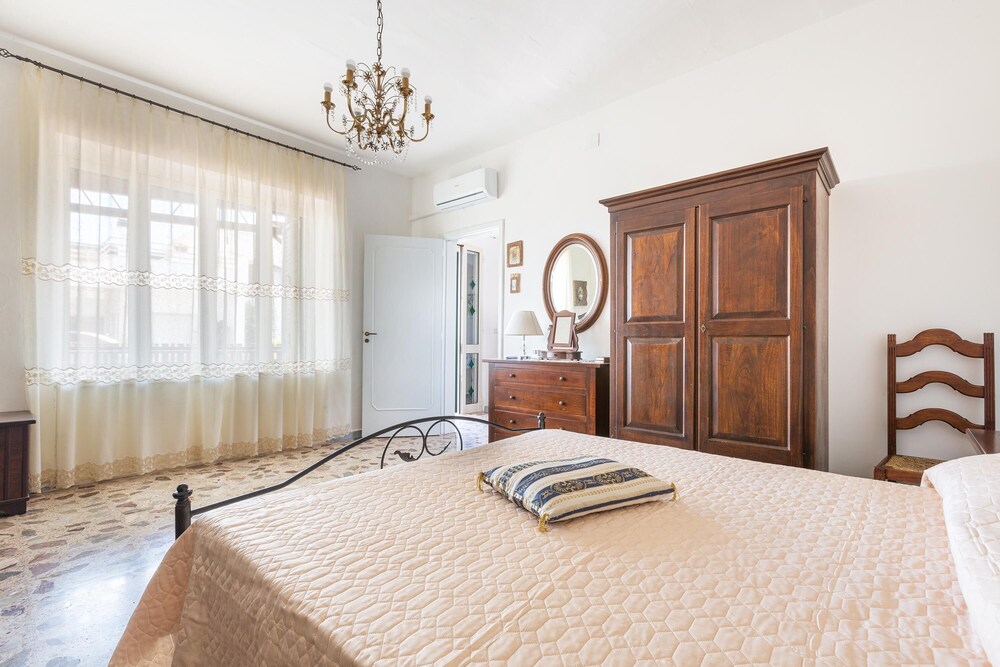 3423 Villetta Luna Maria by Barbarhouse view 2