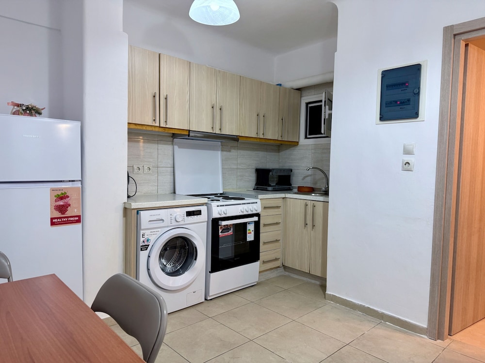 Cozy Apartment in Agios Loukas